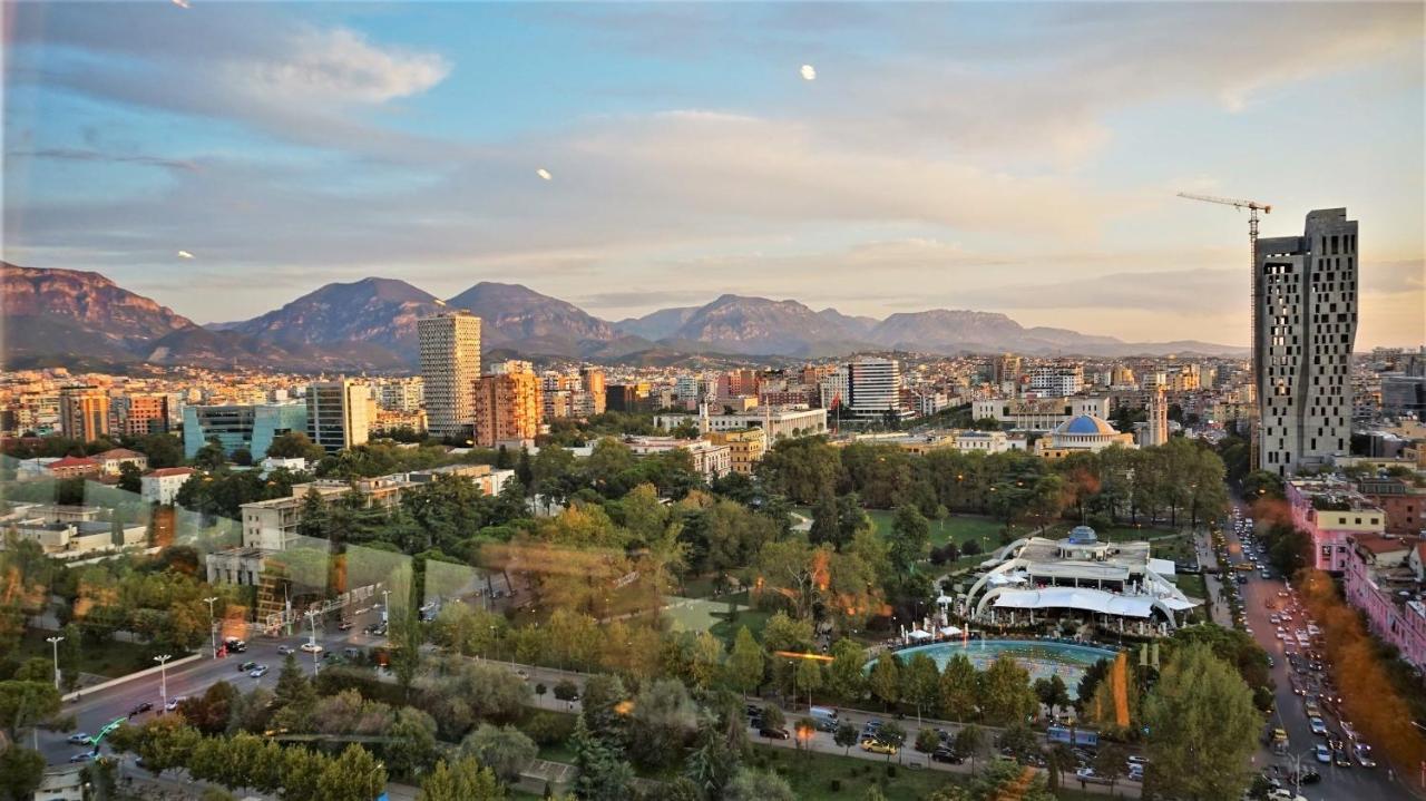 Urban Stay Tirana Deluxe Kültér fotó