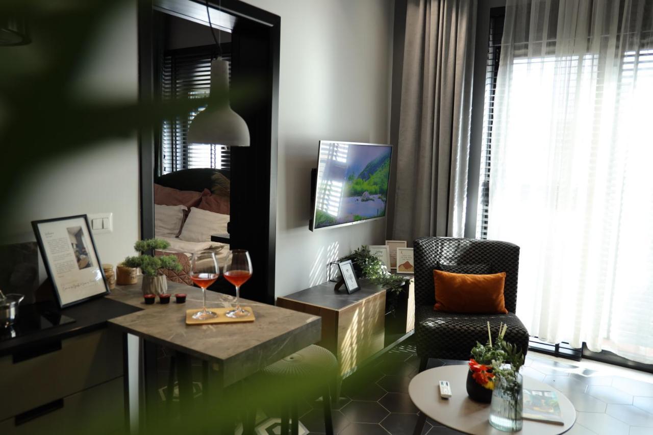 Urban Stay Tirana Deluxe Kültér fotó
