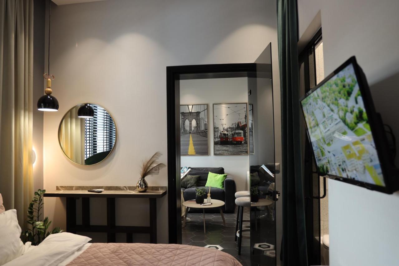 Urban Stay Tirana Deluxe Kültér fotó